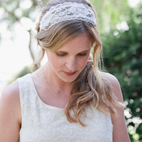 Something borrowed... Wide lace veil or bridal / wedding headband