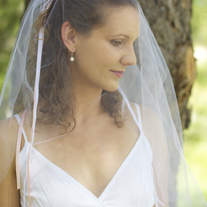 Forest Queen Bridal Veil - Thumbnail 2