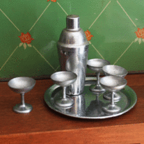 1930s Miniature Cocktail Shaker Set