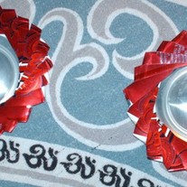 Upcycled Aluminum Can Trays