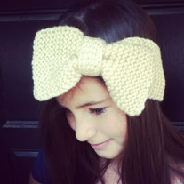 girlie bow earwarmer
