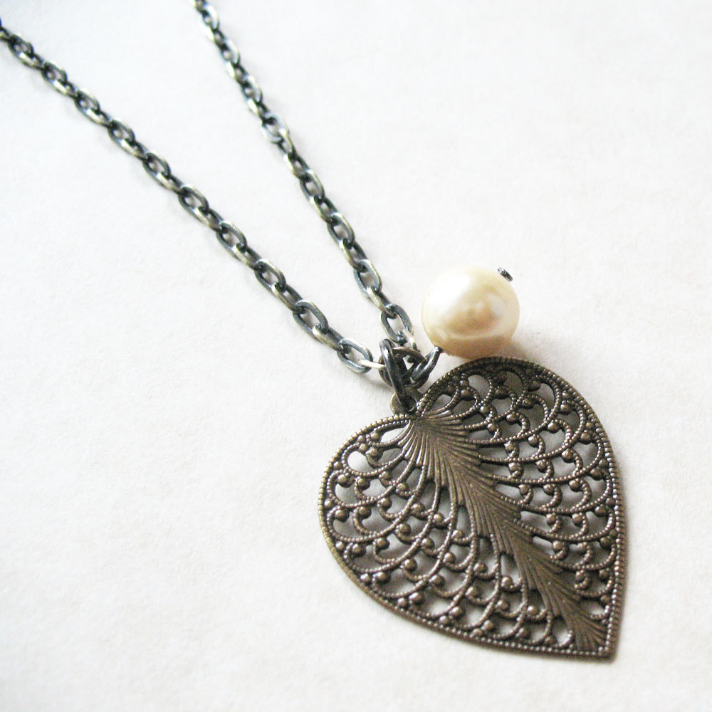 heart leaf filigree necklace heart and pearl necklace heart leaf filigree necklace heart and pearl necklace