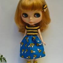 Bee2-3_medium