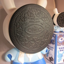 Kidrobot Custom 8" Oreo Dunny