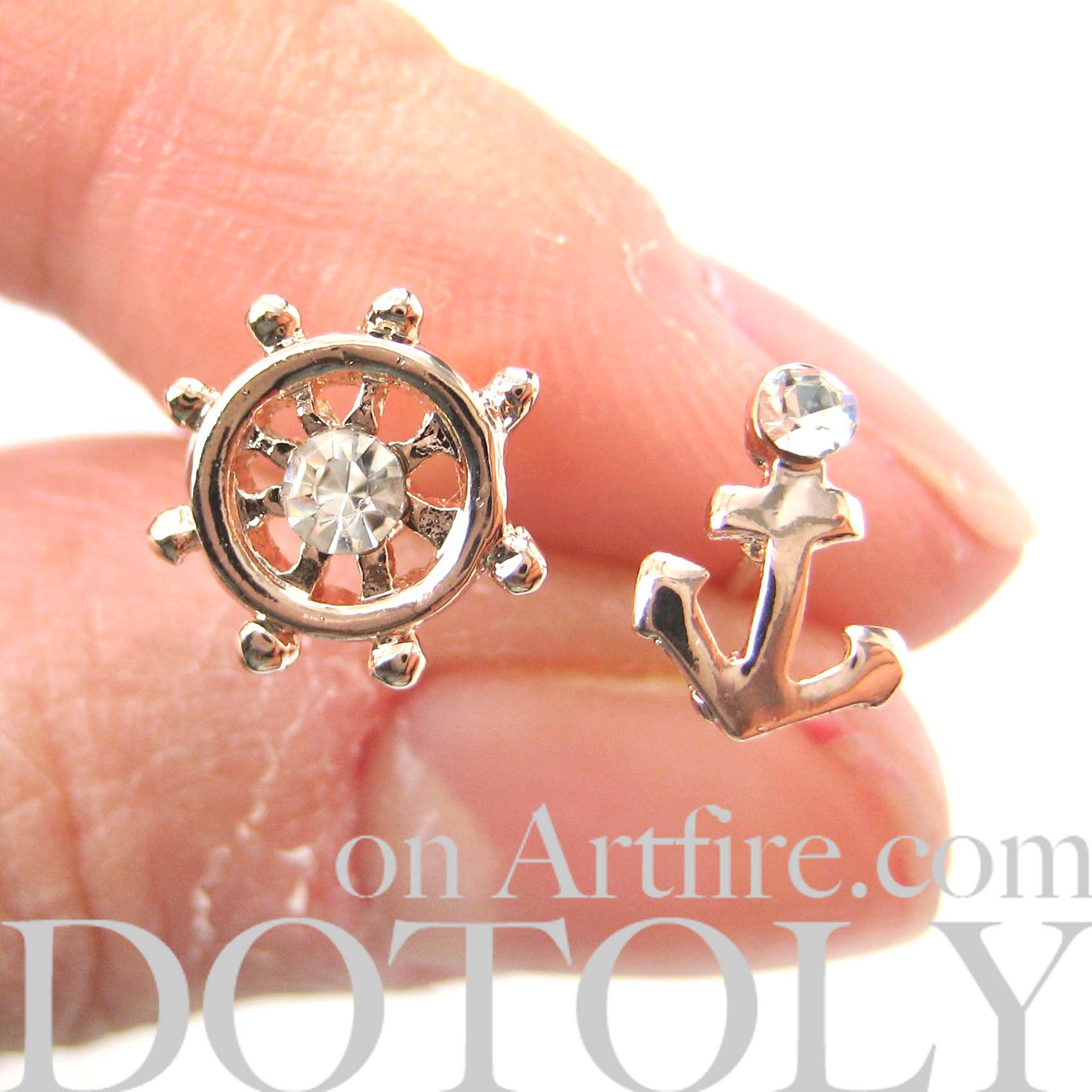 Small Anchor and Wheel Nautical Stud Earrings in Light Gold · DOTOLY