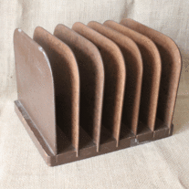 Wooden_sorting_rack_medium