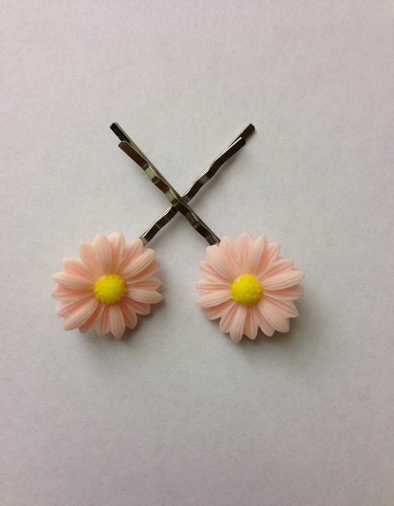Daisy Flower Hair Clips(3 sets) on Storenvy
