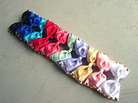 Studded Bows- BUY 2 GET 1 FREE