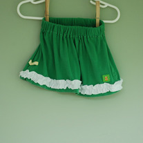 Ruffle Skirt 6m- white on green