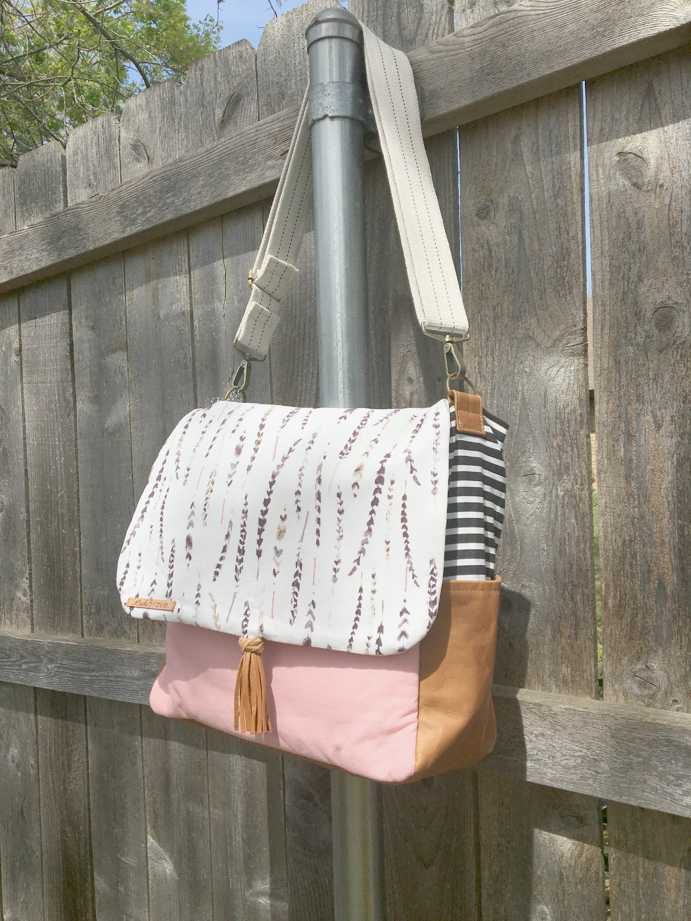 d and b handbags