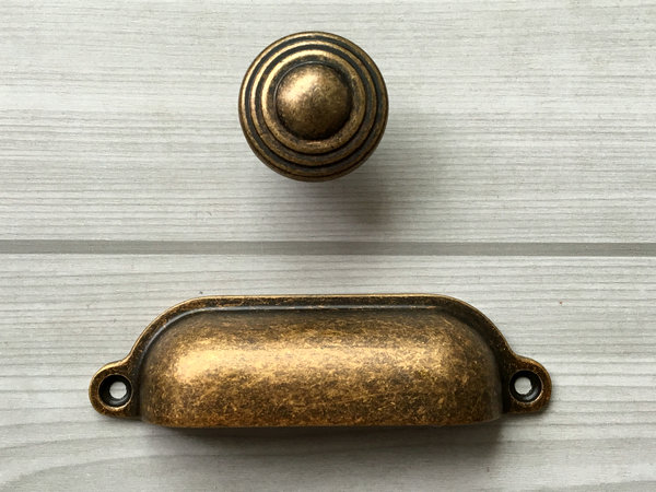 Antique Bronze Knobs Dresser Drawer Pulls Handles Knobs Kitchen Cabinet Knob Cup Bin Retro Kitchen Furniture Antique Bronze Knobs Dresser Drawer Pulls Handles Knobs Kitchen Cabinet Knob Cup Bin Retro Kitchen Furniture