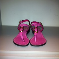 Tory Burch Magenta Thong Sandal (Size 7)