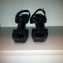 Jessica Simpson Black Wood Heel Sandal (Size 7.5)