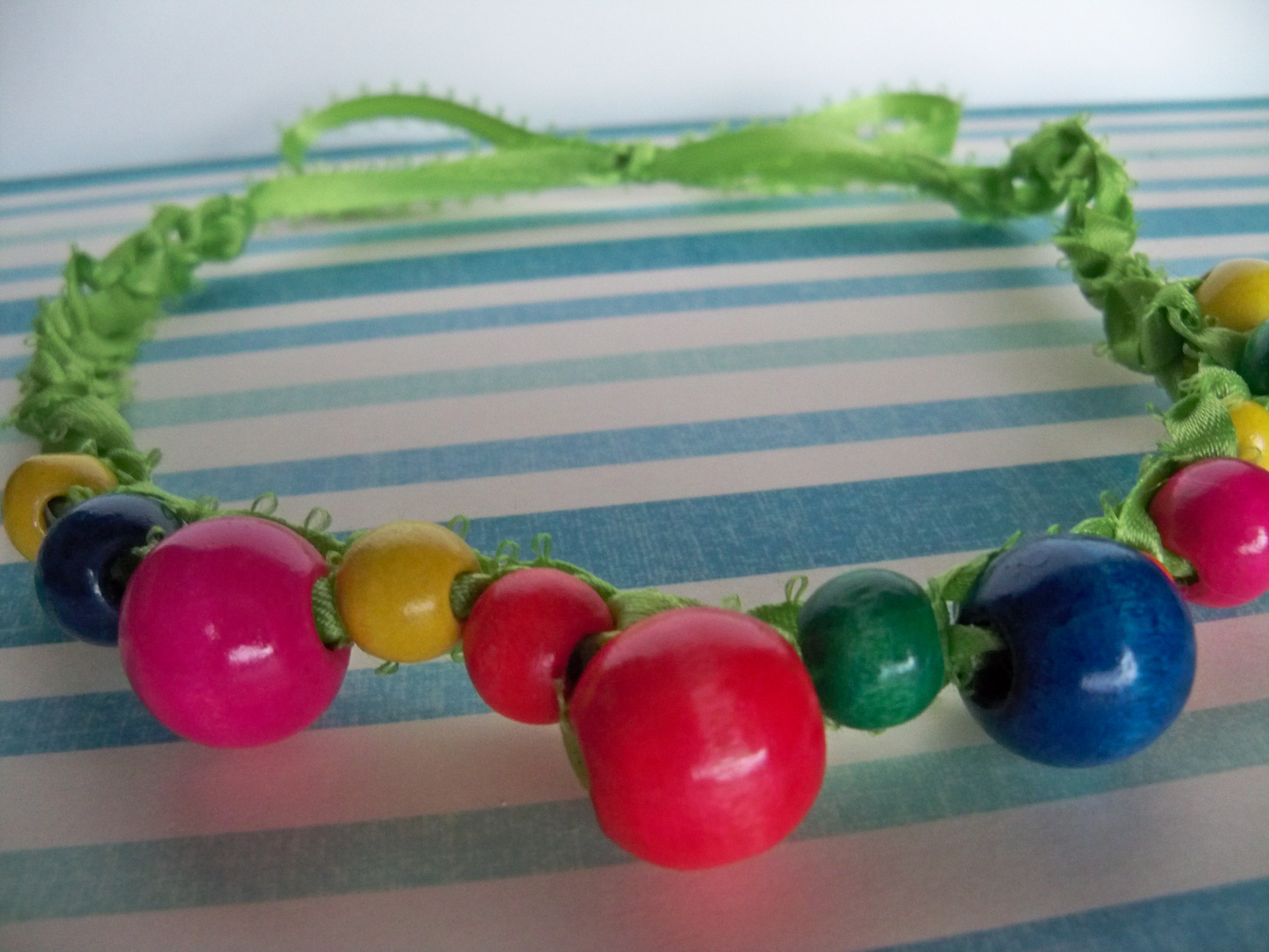 Ribbon Necklace Green on Storenvy