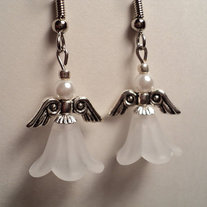 White_glass_flower_angel_medium