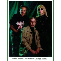 Dyanne, Howard & Don 8x10 #012