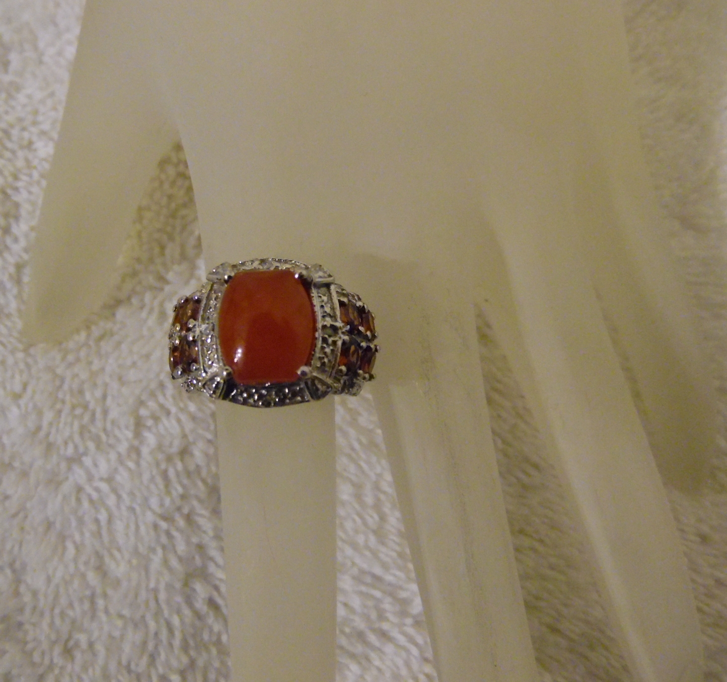 60% Off Solid Silver Red Jade Ring · Accessory Alley · Online Store