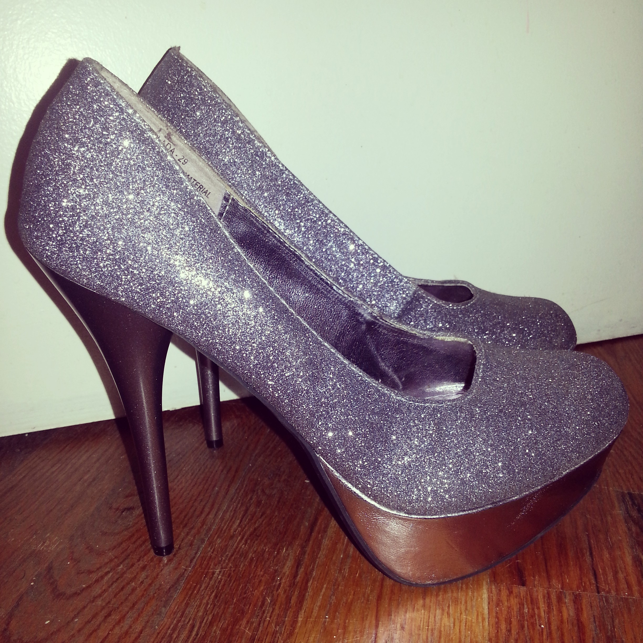 prada tessuto nylon belt bag