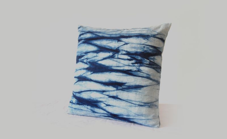 New Handmade Natural Dyes Batik Pillow Cover 100 Cotton Tie Dye