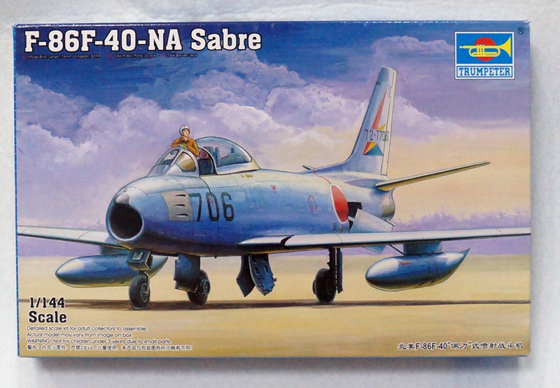 Trumpeter 01321 1//144 Scale F-86F-40-NA Sabre Plastic Model Kit